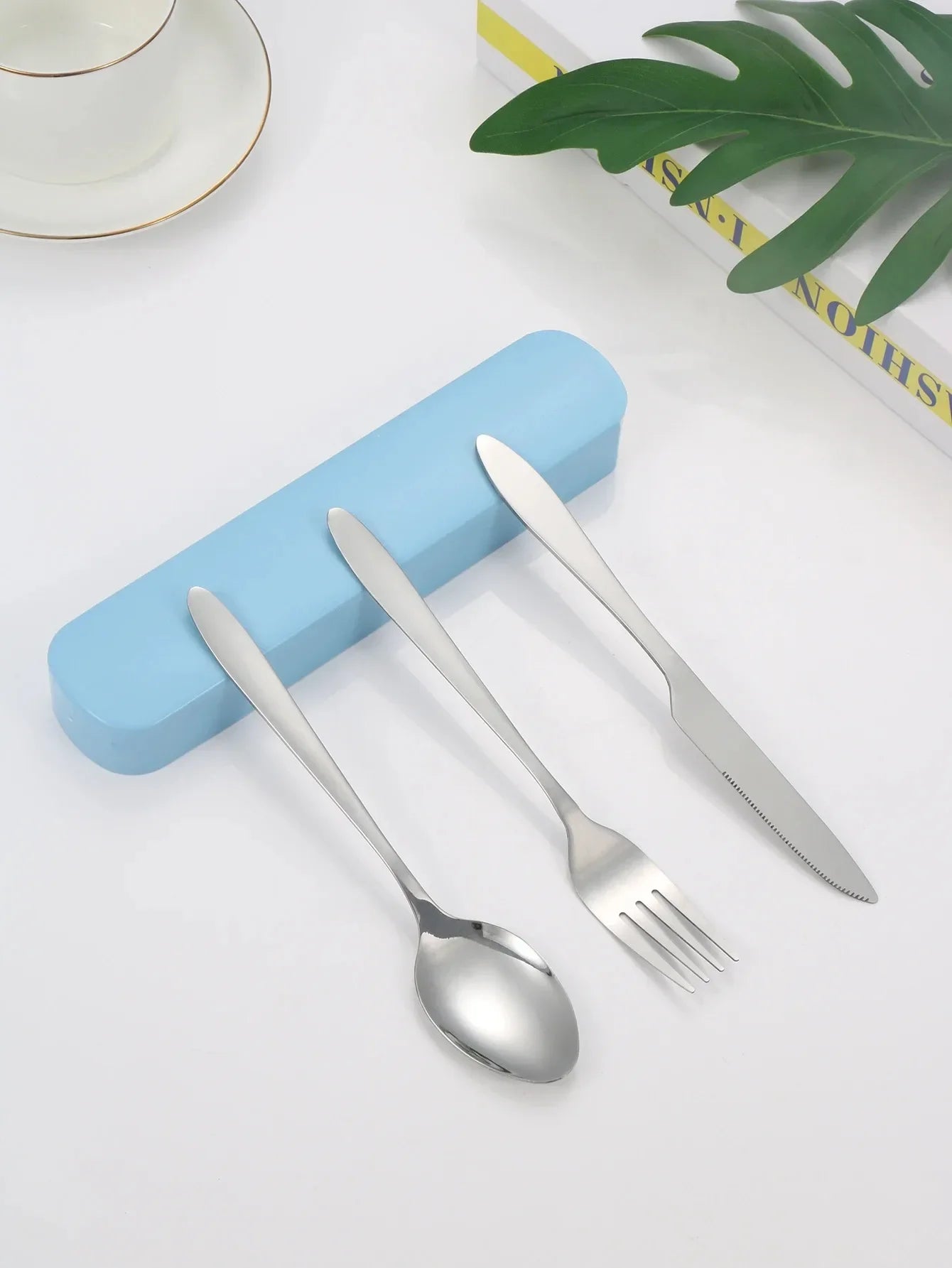 Portable Cutlery Set, Outdoor Tbaleware, Student Cutlery, Including Knives, Forks, Spoons, with Storage Box - Gloweve