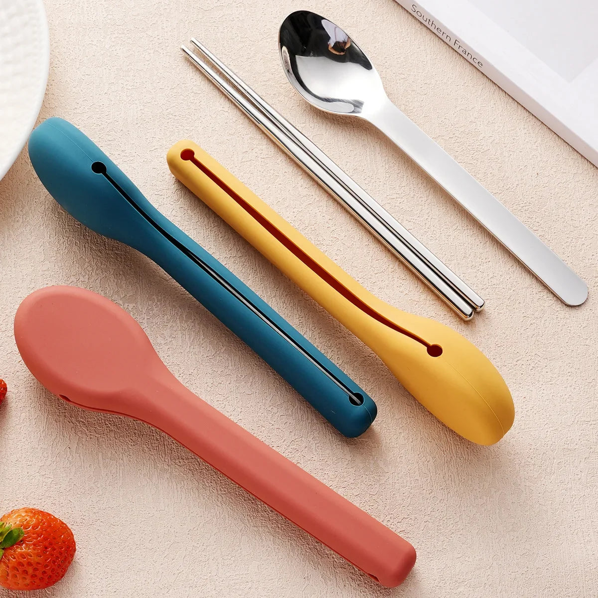 Portable Stainless Steel Cutlery Set, Suitable for Work, School, Picnic, Camping, Travel, Reusable Silicone Portable Cutlery Set - Gloweve